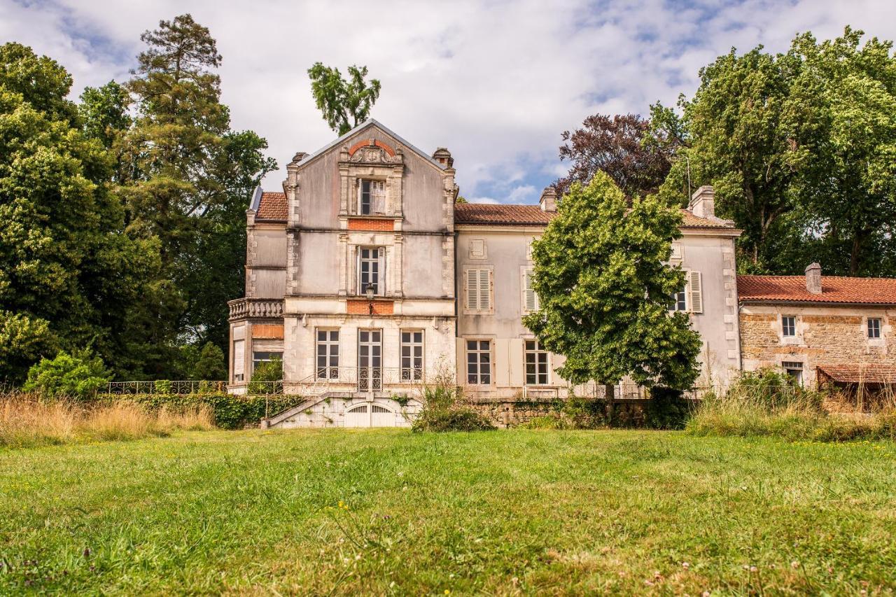 Le Domaine De Langlardie Soudat 外观 照片